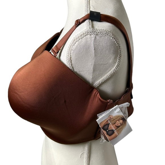 CURVY COUTURE style 1290 smooth strapless multi-way push up underwire bra NWT - Picture 3 of 11